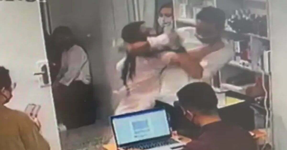 BIG BREAKING : सीएम की बेटी ने डॉक्टर को मारा थप्पड़, मुख्यमंत्री ने मांगी माफी