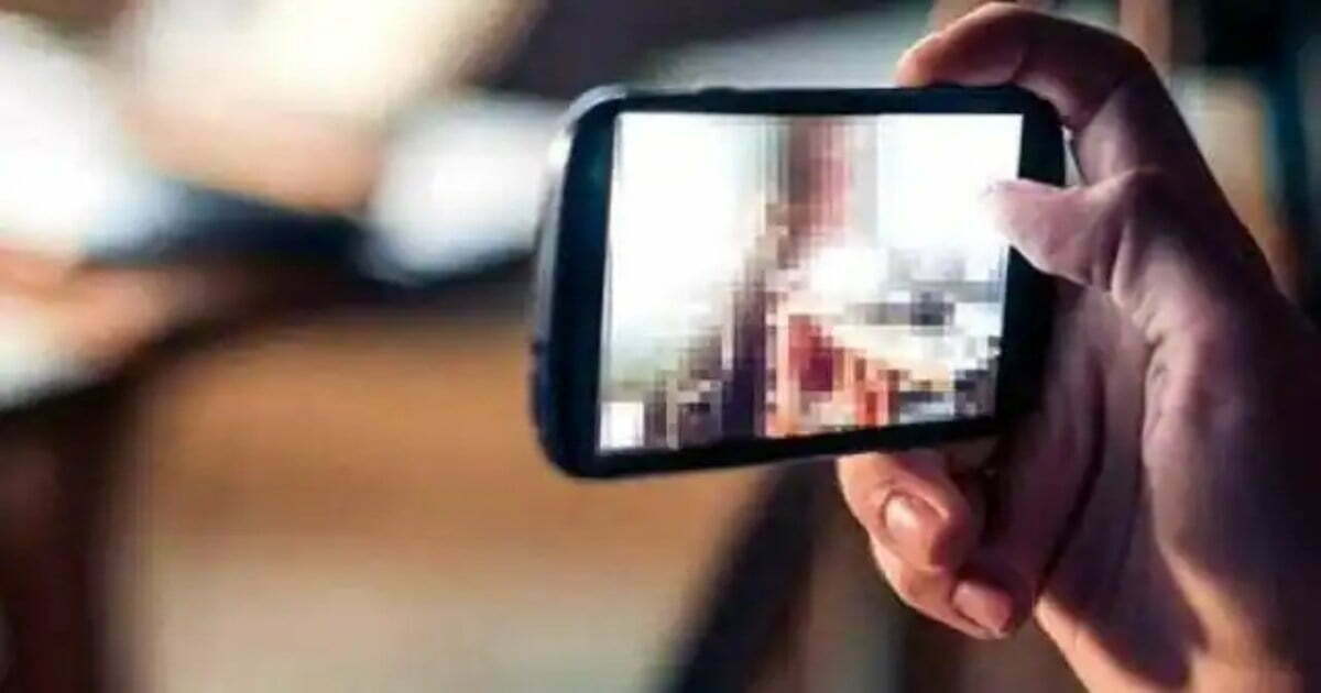 मोहाली MMS जैसा कांड: यूनिवर्सिटी के स्टूडेंट ने गर्ल्स वॉशरूम में लगाया हिडन कैमरा, मोबाइल में मिले लड़कियों के 1200 न्यूड वीडियो-फोटो