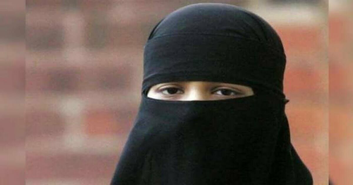 बुर्का पहनने और मुस्लिम रीति रिवाज मानने से हिंदू पत्नी ने किया इनकार, इकबाल ने गला रेतकर कर दी हत्या