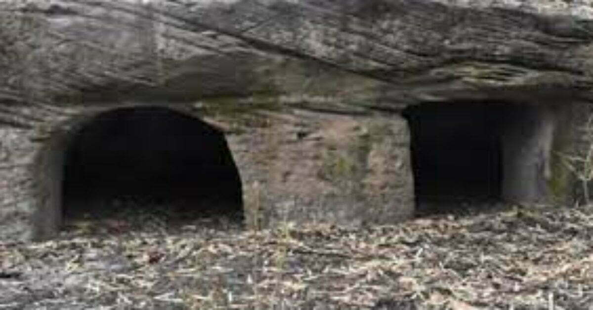 ASI की नई खोज: पुरातत्व विभाग को यहां से मिली हजारों साल पुरानी 26 मंदिर, 1500 साल पुरानी गुफाएं