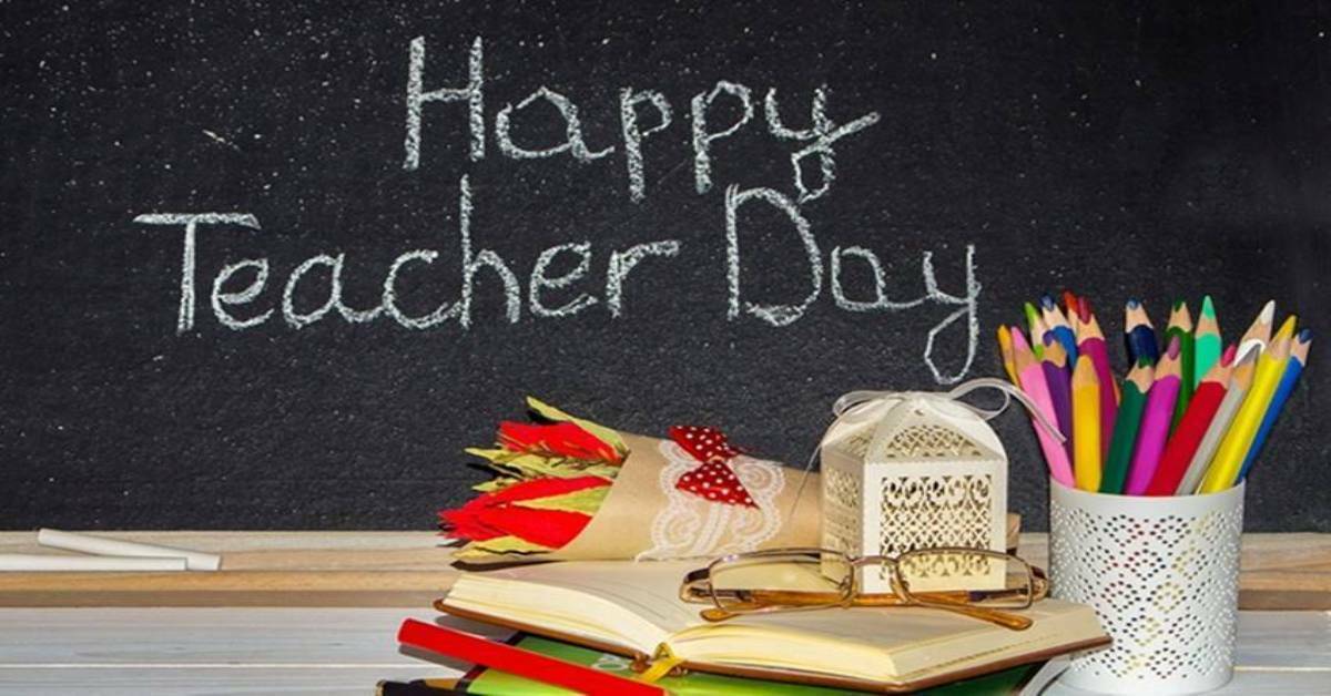 Teachers Day 2022: 5 सितंबर को ही क्यों मनाया जाता शिक्षक दिवस, एक क्लिक में जाने पूरा इतिहास और महत्व
