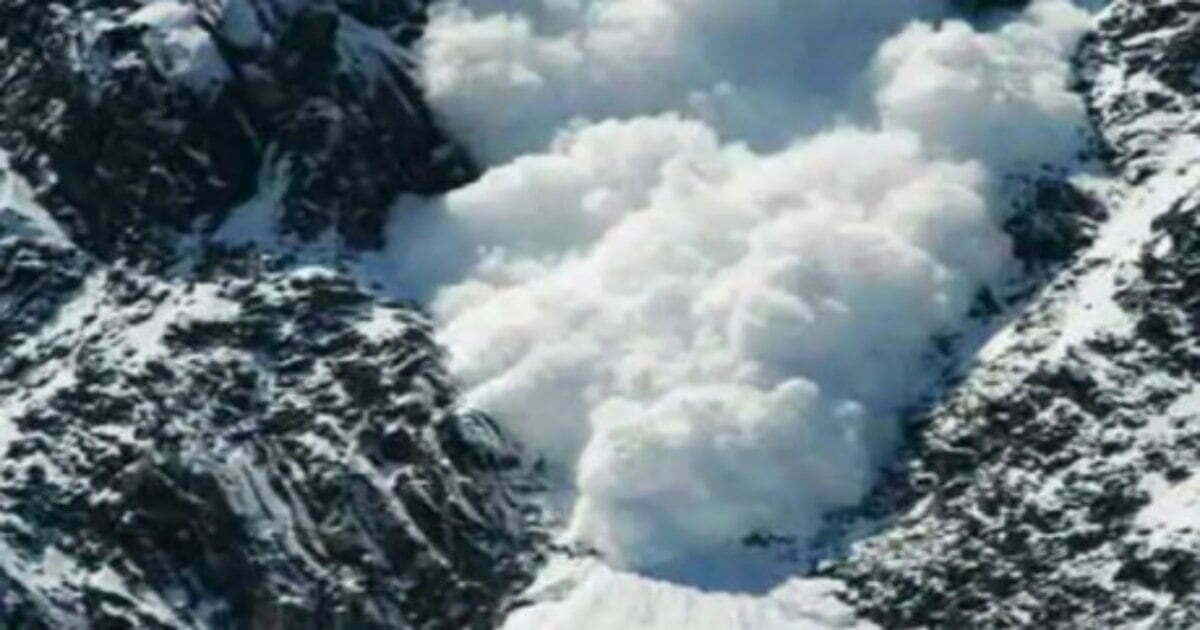 बड़ा हादसा : उत्तरकाशी एवलांच में फंसे 28 पर्वतारोहियों में से 10 के शव बरामद, 7 का रेस्क्यू, 11 अब भी लापता