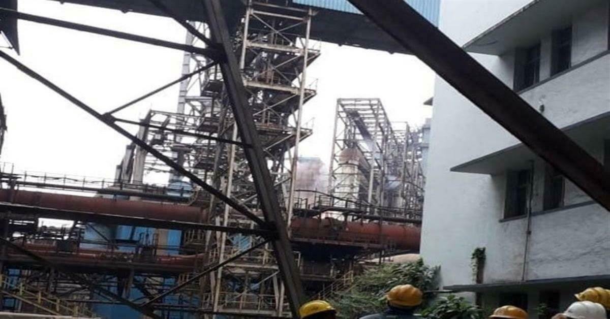 बड़ी खबर: BSP प्लांट में बड़ा हादसा, ब्लास्ट फर्नेस का हाट ब्लास्ट वाल्व फटा, लगी भीषण आग
