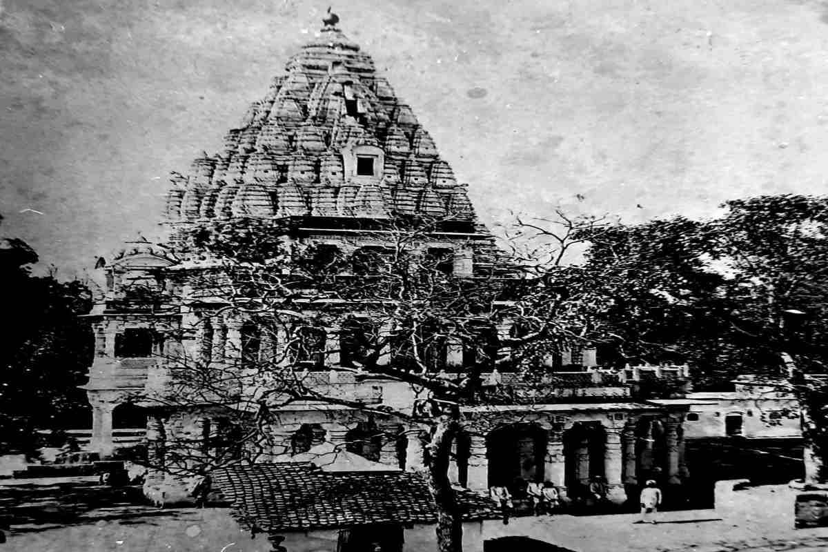 महाकाल मंदिर की दुर्लभ फोटो आई सामने! जिसे सुरक्षित रखने के लिए 550 सालों तक कुएं में छुपाया गया