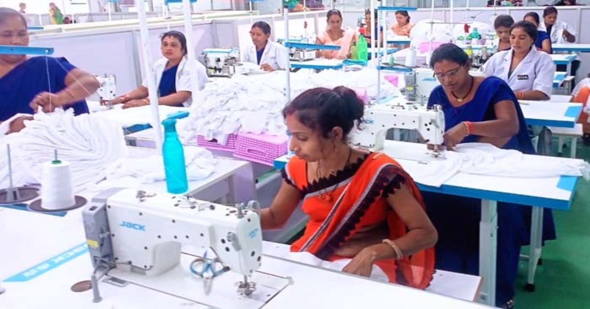 रीपा: रेडीमेड कपड़ों के निर्माण से खुला रोजगार का सुगम द्वार