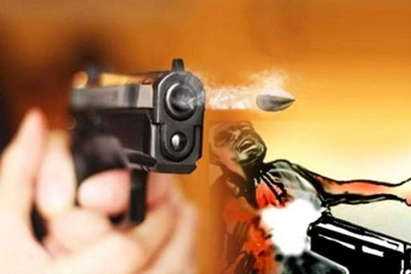 दो युवकों की गोली मारकर हत्या, घटना के विरोध में बाजार बंद