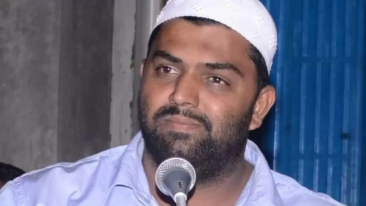 AIMIM नेता अब्दुल मलिक पर अंधाधुंध फायरिंग, हालत नाजुक.. ओवैसी ने कहा, ये साजिश