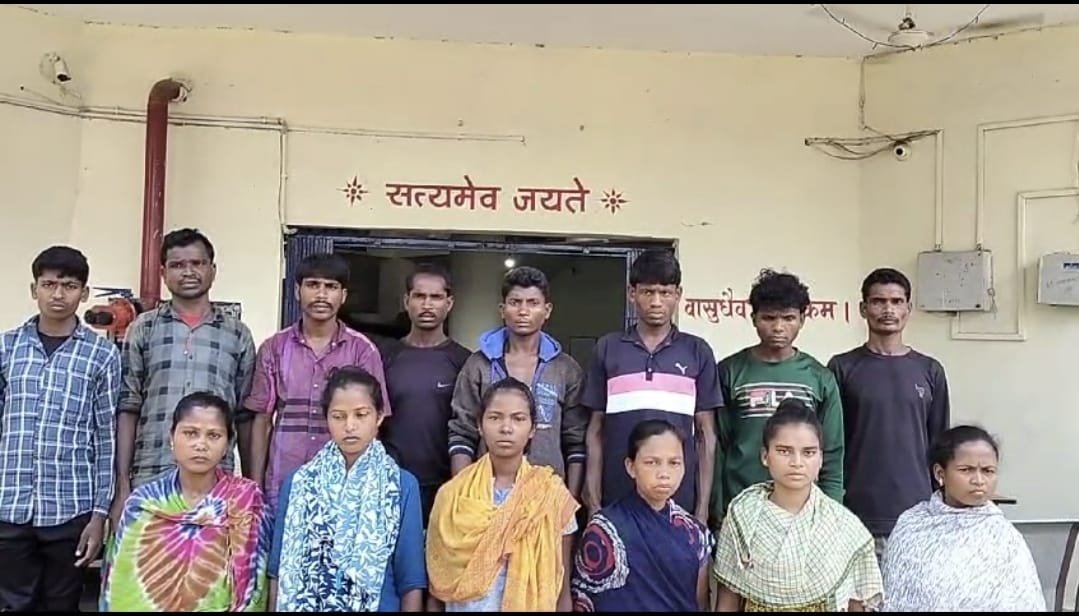 नक्सलियों के हौसले हो रहे पस्त, 14 को पुलिस ने किया गिरफ्तार, एक हफ्ते में दूसरा बड़ा ऑपरेशन
