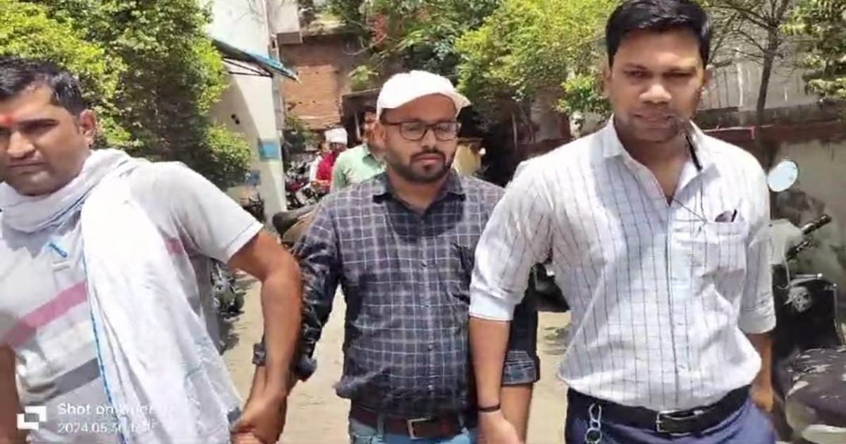 ACB की कार्रवाई: 8 हजार की रिश्वत लेते अफसर रंगे हाथों गिरफ्तार