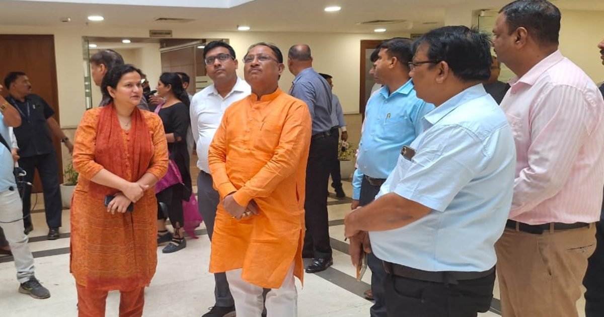 दिल्ली में 60.42 करोड़ से तैयार हुआ छत्तीसगढ़ भवन, CM विष्णुदेव साय ने लिया जायजा, अधिकारियों को दिए निर्देश