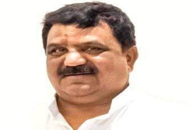 चुनावी जश्न खत्म होने से पहले पूर्व जिला अध्यक्ष ने खुद को मार ली गोली, पार्टी ने छीन लिया था पद
