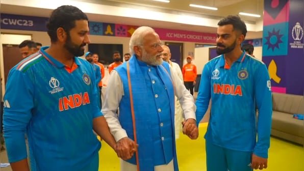 वर्ल्ड चैंपियंस का ग्रैंड वेलकम, PM मोदी से की मुलाकात, मुंबई में निकली विक्ट्री परेड