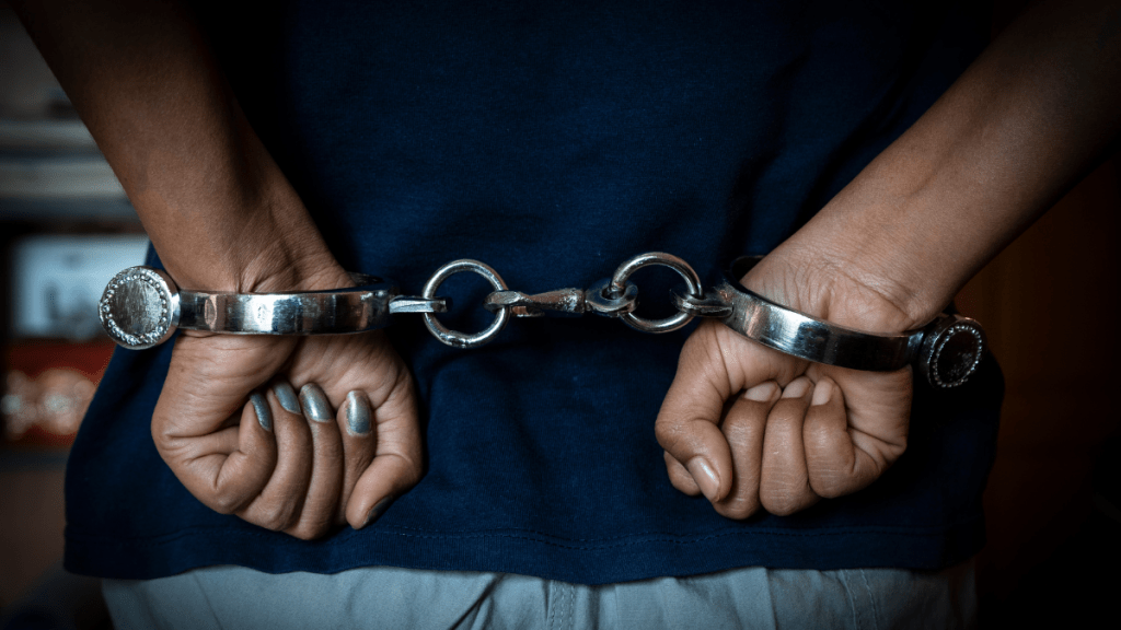 हत्यारे को सजा-ए-मौत…कोर्ट ने कहा – फांसी लगाकर तब तक लटकाया जाए…जब तक आरोपी की मौत न हो जाए