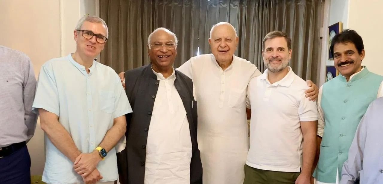 जम्मू-कश्मीर में मिलकर चुनाव लड़ेंगी ये दो पार्टियां, राहुल बोले – यहां से मेरा खून का रिश्ता
