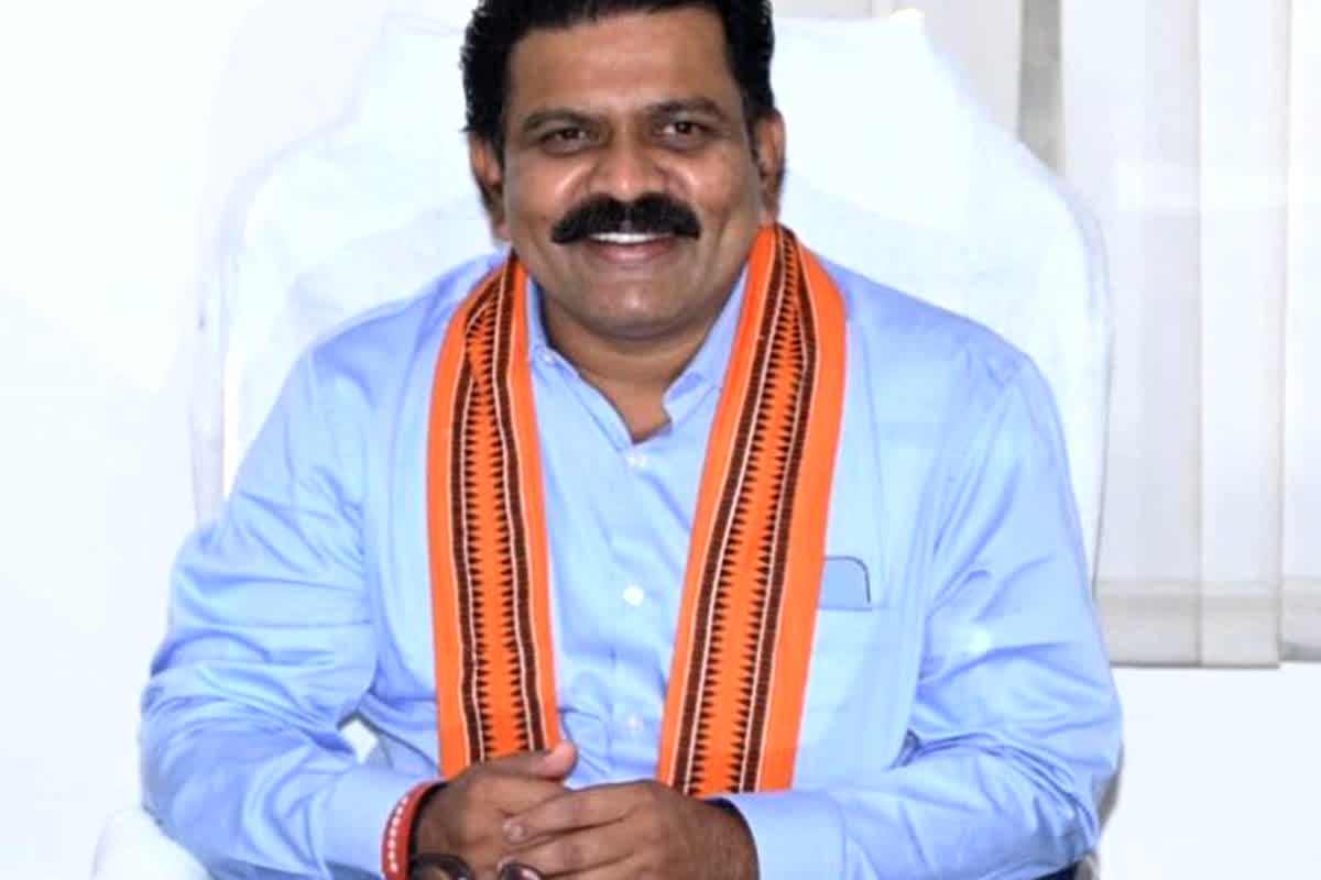 नक्सल पीड़ितों के दर्द पर मरहम लगाएगी सरकार, जल्द हो सकता है पेंशन का ऐलान, डिप्टी CM ने कही बड़ी बात