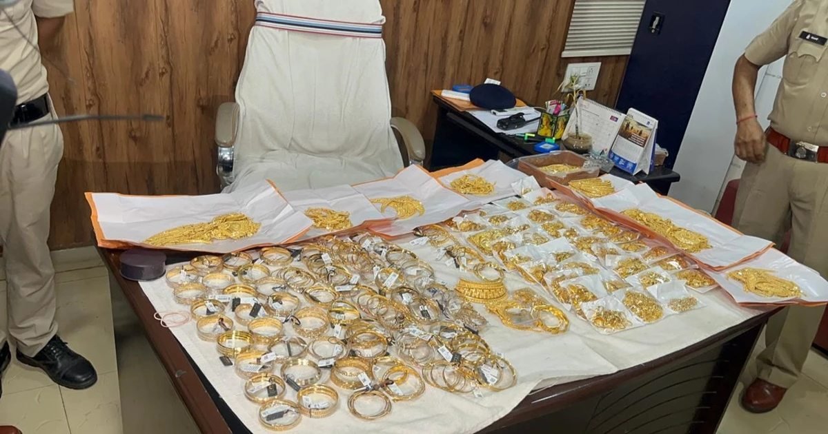 Breaking: राजधानी में पकड़ाया 10 करोड़ का सोना, पूछताछ जारी