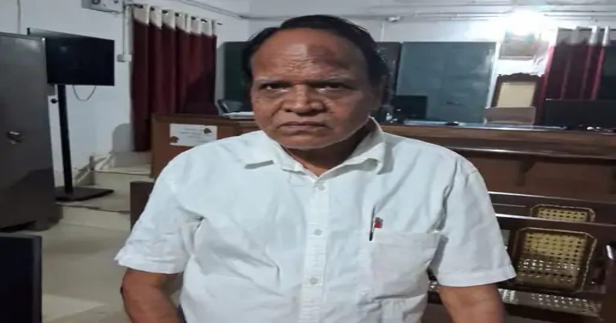 मां काली पर अभद्र टिप्पणी करने वाला प्रोफेसर गिरफ्तार, विवादित पोस्ट से मचा बवाल