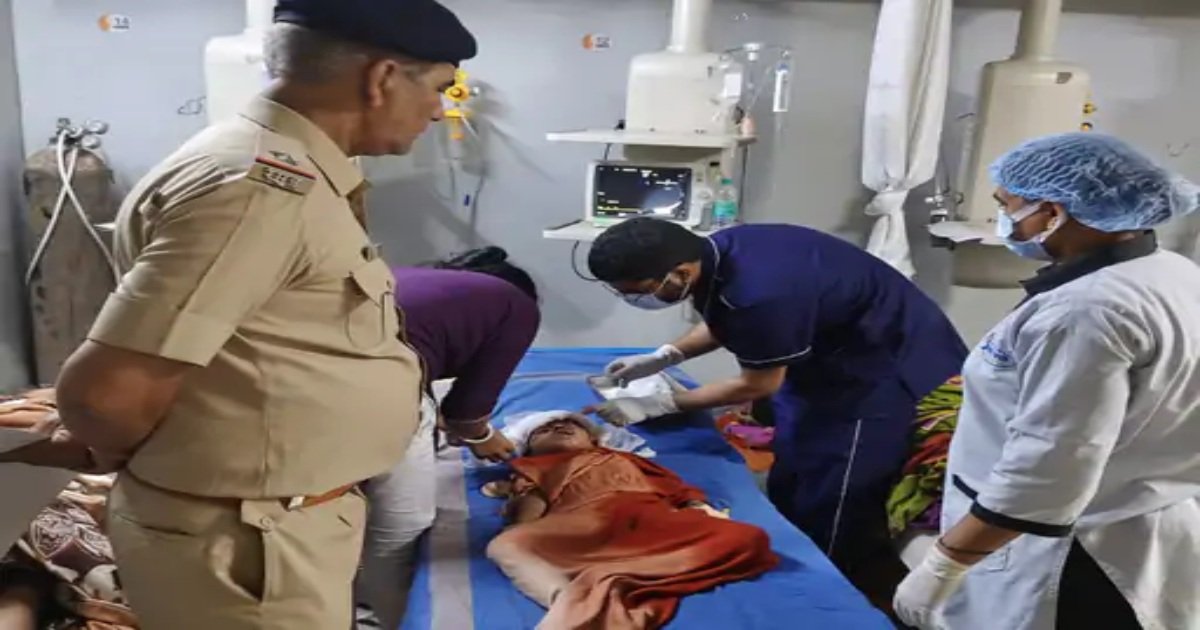 छत्तीसगढ़ में चलती ट्रेन की आपातकालीन खिड़की से गिरा 4 साल का बच्चा, मां ने ऐसे बचाई जान, RPF भी ने की मदद