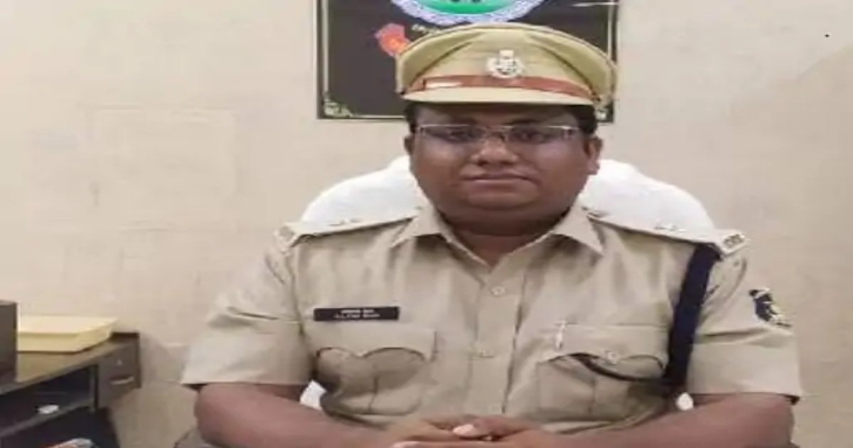 Big Breaking: नक्सल हमले में एडिशनल एसपी आकाश राव गिरीपूंजे शहीद, TI सहित कई पुलिसकर्मी घायल