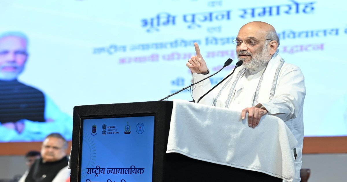 पहली बार बारिश में चलेगा एंटी नक्सल ऑपरेशन, शाह ने दी नक्सलियों को सरेंडर करने की नसीहत