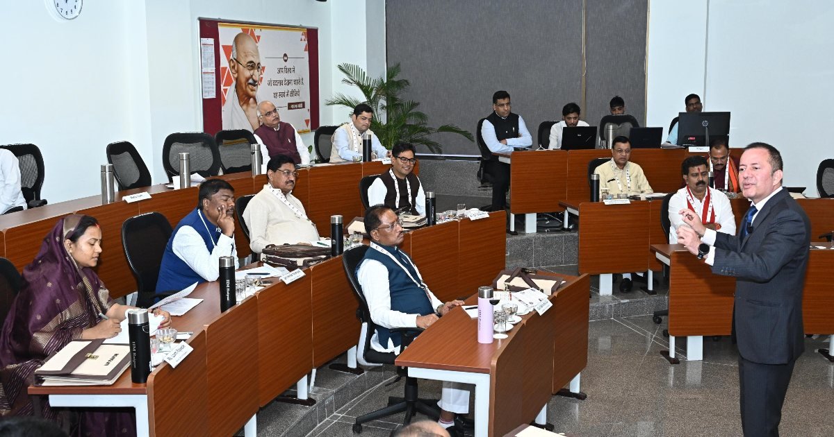 मुख्यमंत्री विष्णु देव साय और मंत्रिमंडल का चिंतन शिविर 2.0 शुरू, IIM रायपुर में दो दिवसीय शिविर का आयोजन