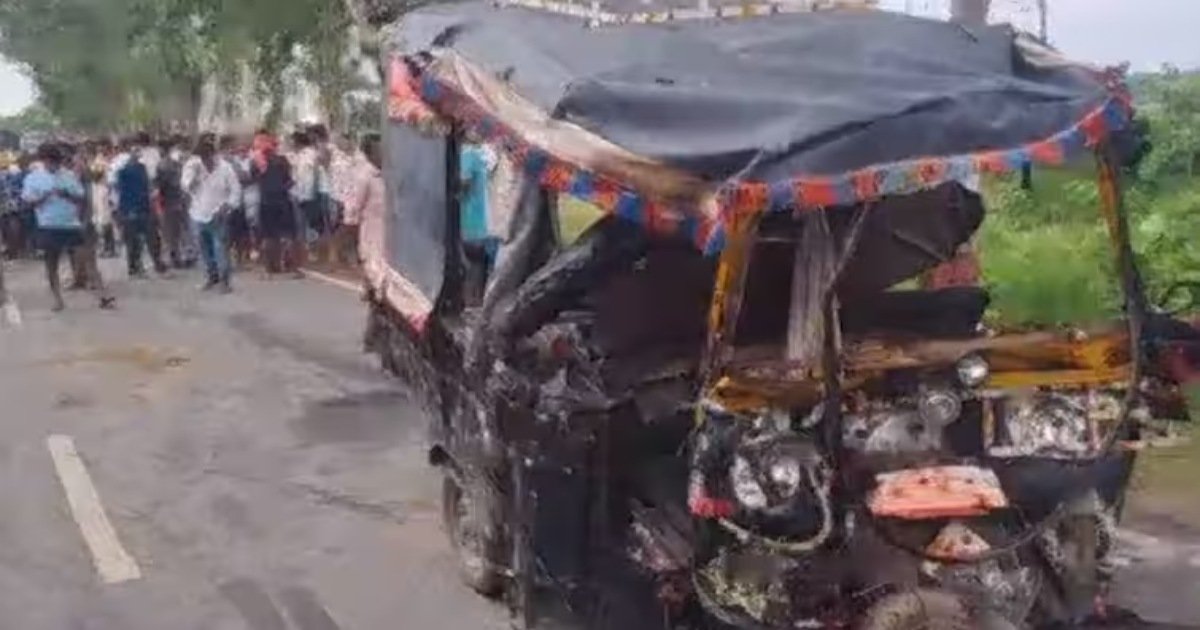 8 की मौत: पटना में भीषण सड़क हादसा, ऑटो-हाइवा ट्रक टक्कर में 8 की मौत, 4 घायल