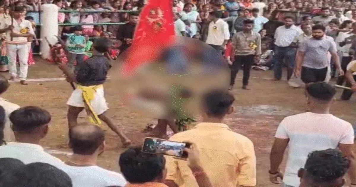 बलि की 500 साल पुरानी अनूठी पंरपरा: शरद पूर्णिमा पर मानकेश्वरी देवी मंदिर में 40 बकरों की बलि, अंगूठी पहनाई और फिर आ गई देवी.. एक-एक कर बकरों को काटकर खून पीत गया बैगा