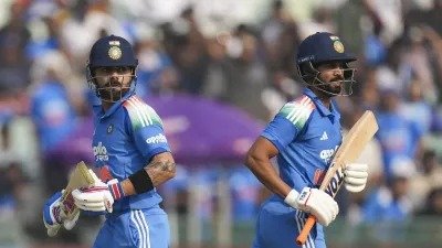 IND vs SA, 2nd ODI: भारत ने दिया 359 रनों का विशाल लक्ष्य, कोहली-गायकवाड़ ने जड़े शानदार शतक