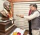 सीएम विष्णु देव साय ने अटल बिहारी वाजपेयी की प्रतिमा पर माल्यार्पण कर दी श्रद्धांजलि