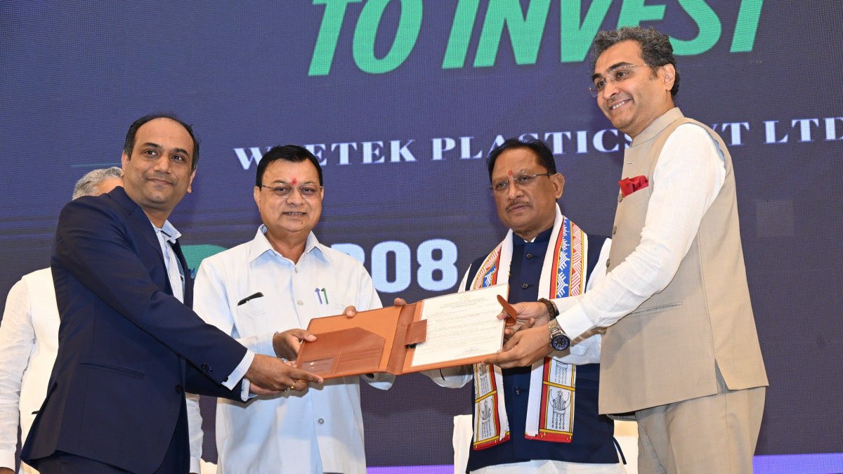 उद्योग और श्रम विभाग के आपसी समन्वय से संवर रहा है – छत्तीसगढ़