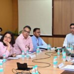 भारत सरकार के भूमि संसाधन सचिव ने छत्तीसगढ़ के मुख्य सचिव से की सौजन्य भेंट