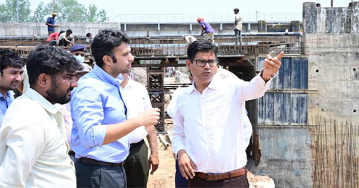 वित्त मंत्री चौधरी ने रायगढ़ की प्रमुख विकास परियोजनाओं का किया निरीक्षण