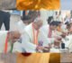 मजदूर दिवस पर पूर्व मुख्यमंत्री भूपेश बघेल ने मजदूरों के साथ खाया बोरे-बाशी