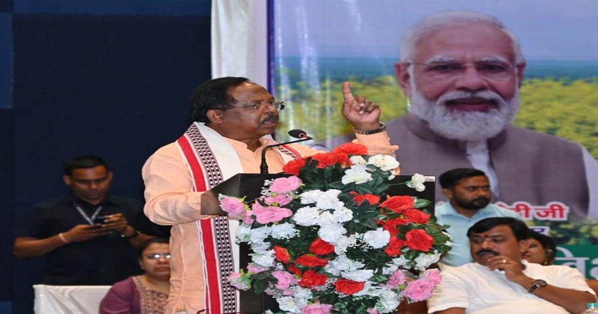 भावी पीढ़ी के बेहतर स्वास्थ्य के लिए अपनाना होगा जैविक खेती: कृषि मंत्री रामविचार नेताम