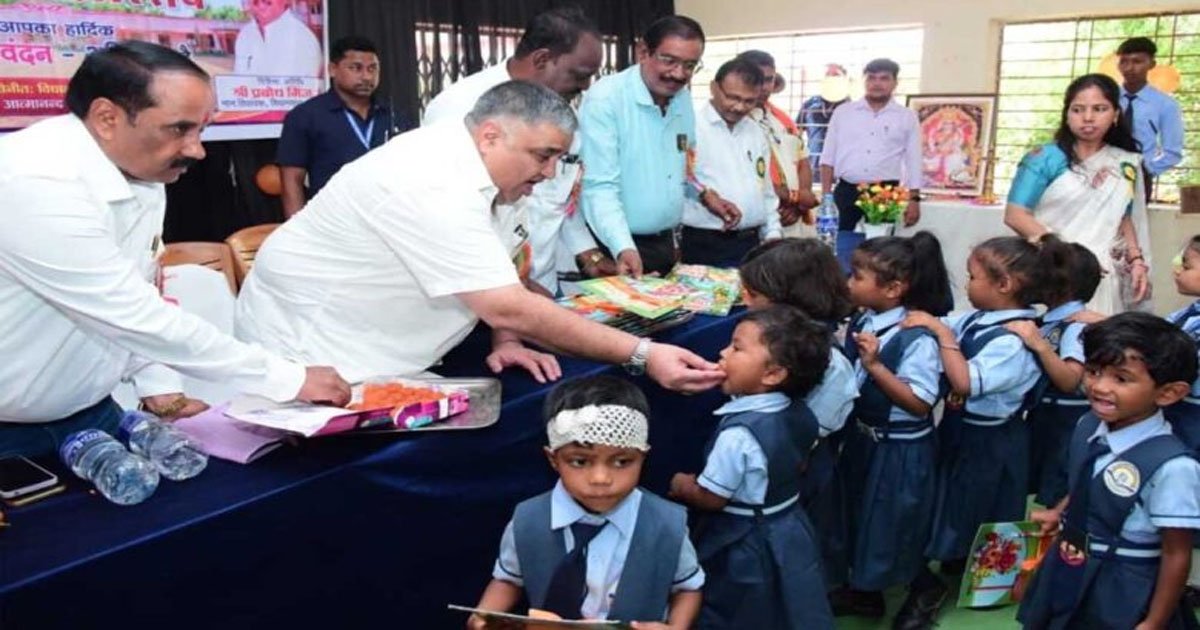शिक्षा ही विकसित छत्तीसगढ़ की सबसे मजबूत नींव – राजेश अग्रवाल