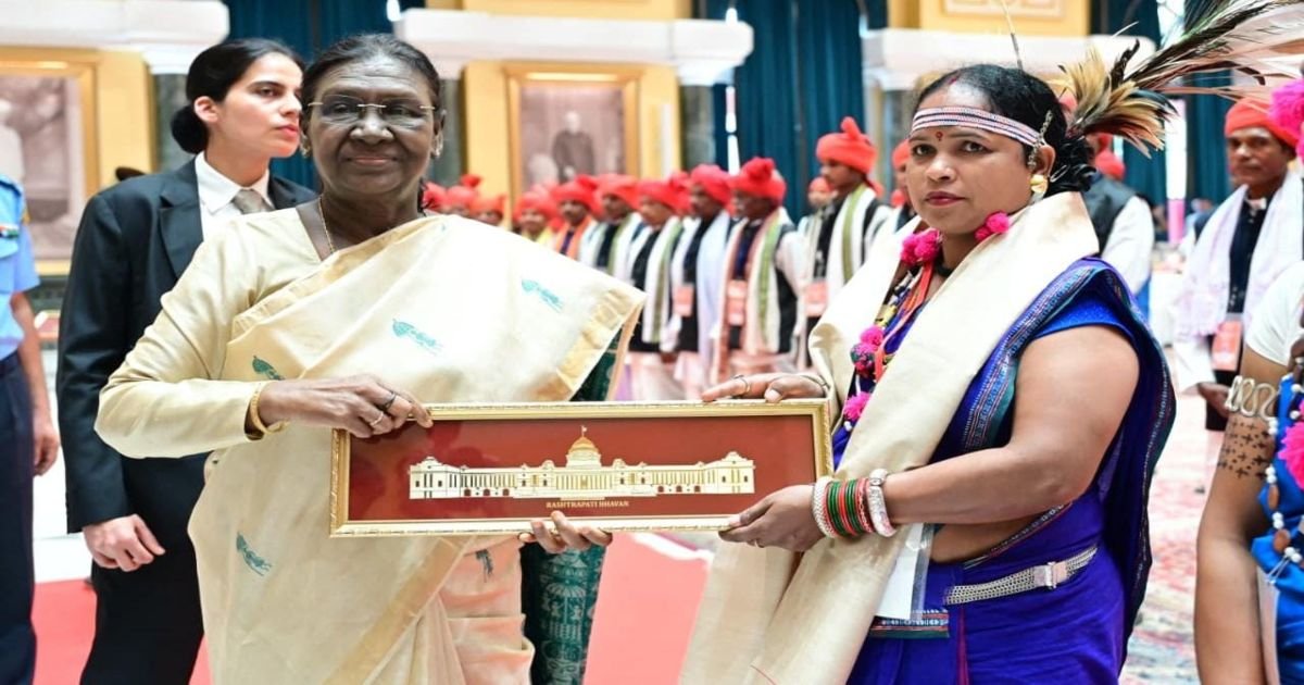 राष्ट्रपति भवन तक पहुंची बस्तर की सांस्कृतिक विरासत, द्रौपदी मुर्मु से मिला नारायणपुर का प्रतिनिधिमंडल