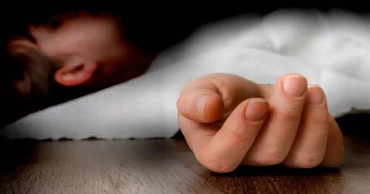 CG – बिस्तर में छिपा था काल, छात्रा को बनाया शिकार, अस्पताल जाते वक्त रास्ते में हुई दर्दनाक मौत…..