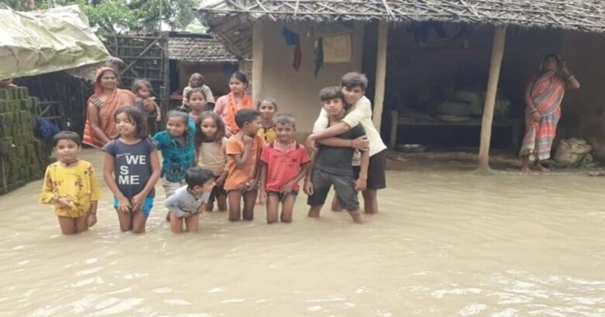 बिहार में बाढ़ का फिर बढ़ा खतरा, कोसी-गंडक उफान पर; 17 जिलों में अलर्ट