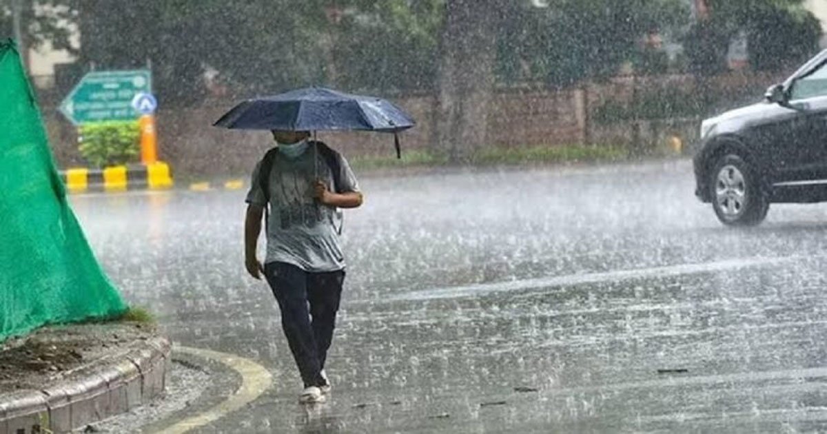 छत्तीसगढ़ में बारिश से राहत के आसार,आज से घटेगी बारिश की तीव्रत,17 जिलों में हल्की बारिश की संभावना