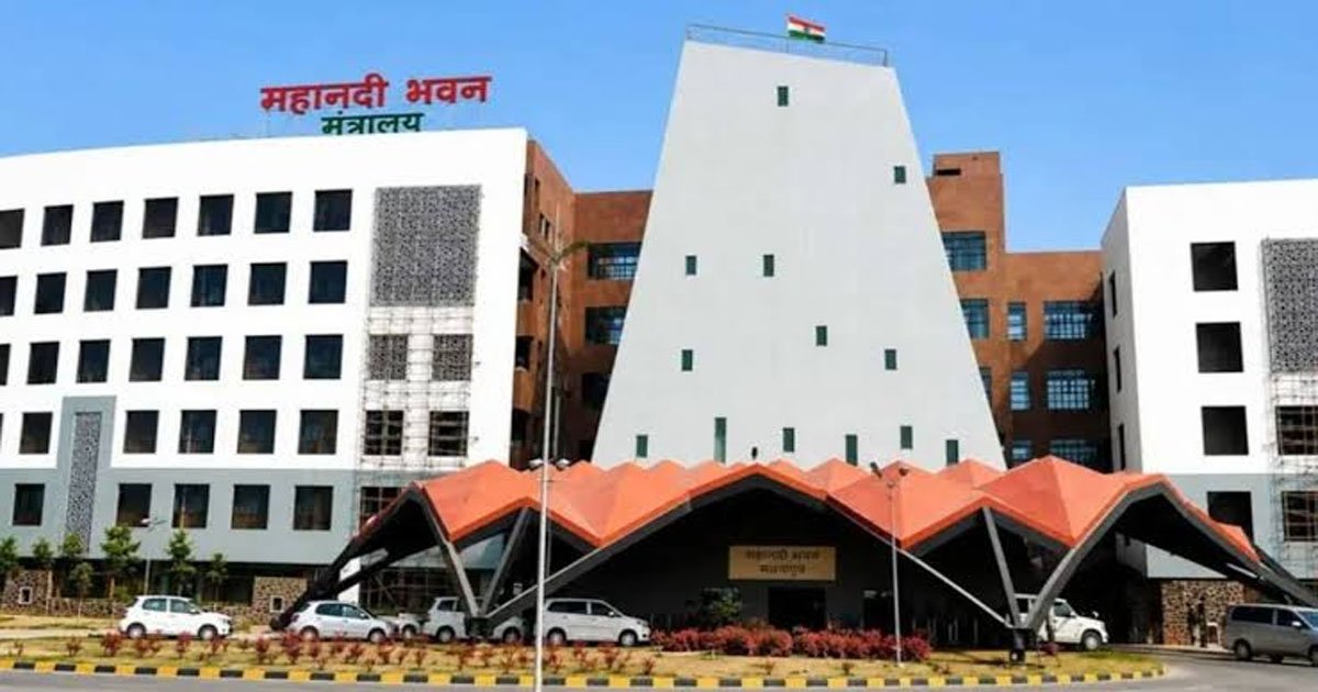 ब्रेकिंग : राज्य सरकार ने जारी किया आदेश, मंत्रालय में पदस्थ इन अधिकारियों के विभाग बदले, देखें पूरी लिस्ट…